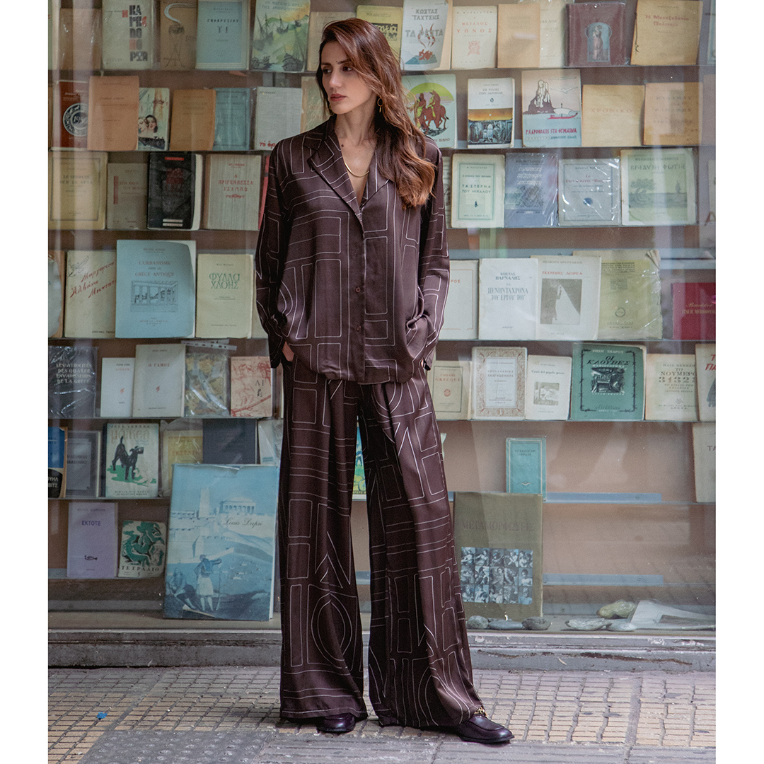 gynaikeio-poukamiso-geometric-pattern-kafe-03